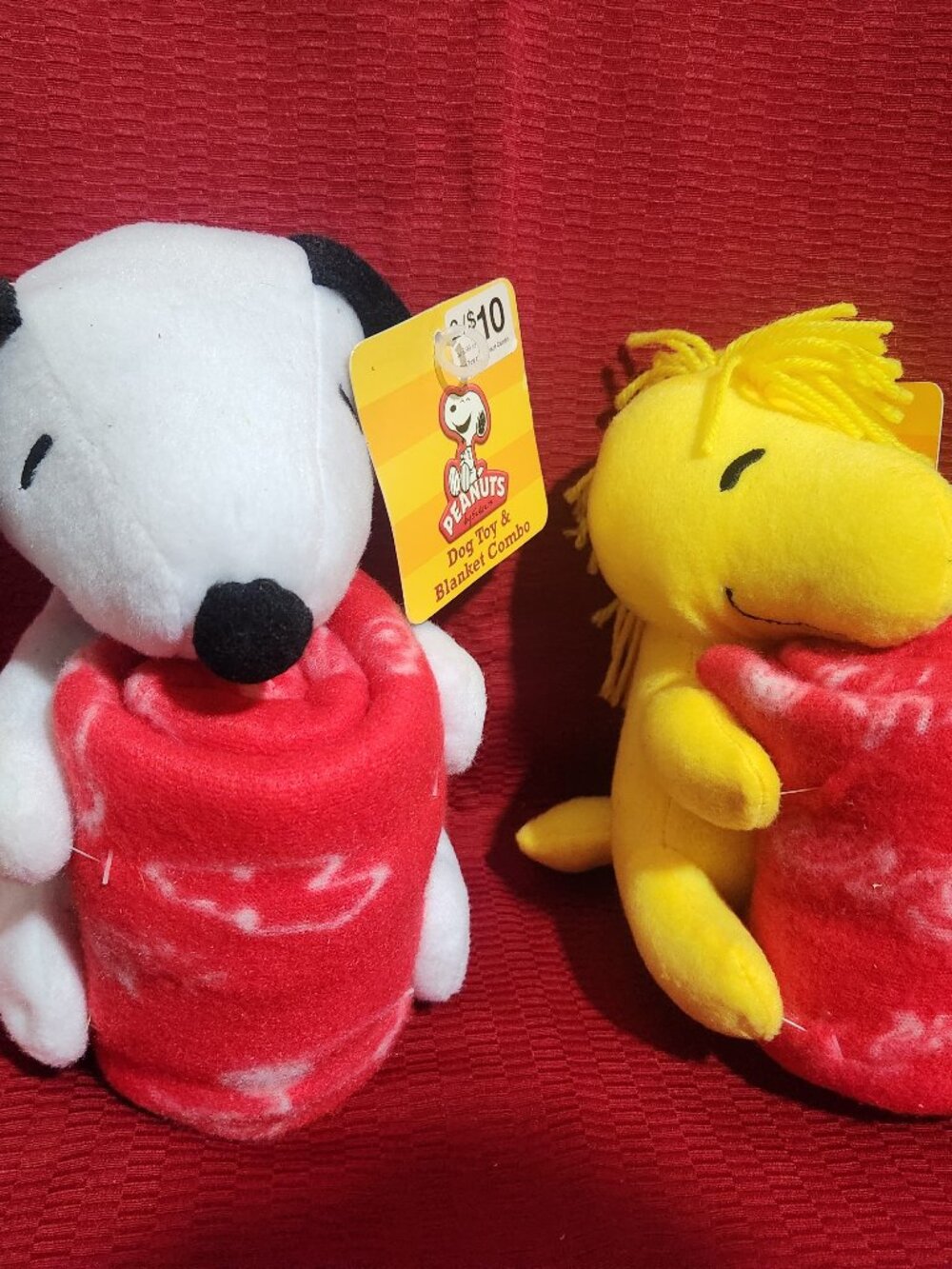 Peanuts Snoopy & Linus Dog Toy Blanket Combo Plush Squeaky NWT 2013 Set